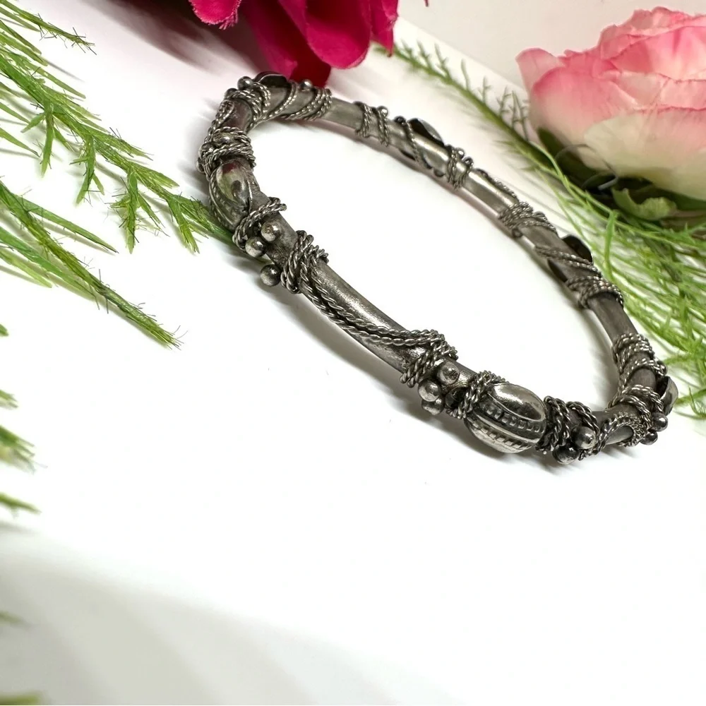 Vintage Ornate Metal Bangle Bracelet